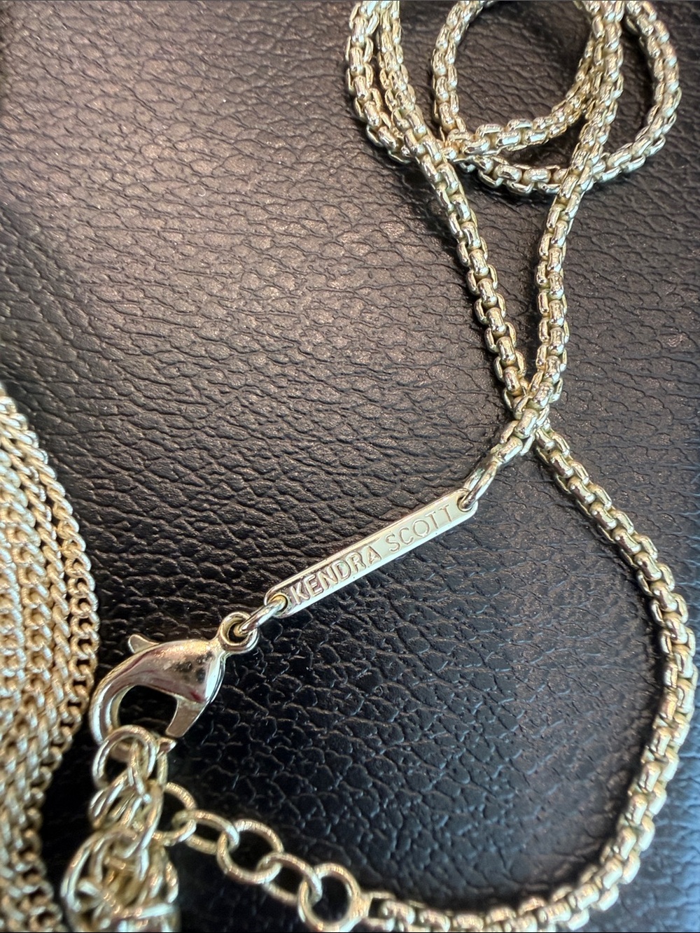 Authentic Kendra Scott gold Filigree Long Tassel Necklace - Picture 2 of 3